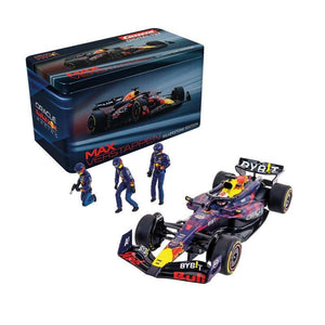 Carrera 32048 Digital 132 2024 F1 Oracle Red Bull Racing RB20 No.1 Silverstone Special Set with 3 Figurines 32048