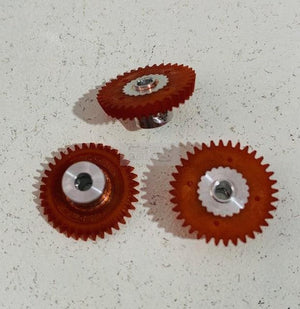 S&amp;K Slot Racing Products 36T 64P Ingranaggio angolato con asse 3/32 3664A