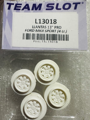TeamSlot Plastic Wheels x4 White L13018