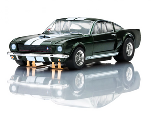 AFX 22150 Shelby GT350 Ivy Green with white stripes AFX22150