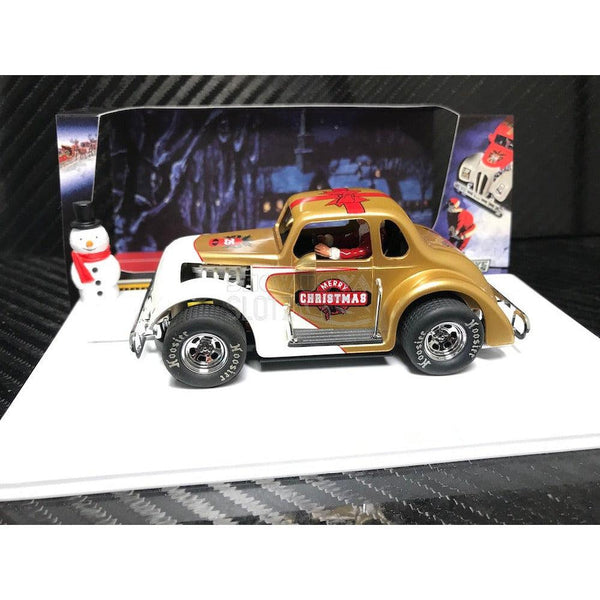Pioneer P136 1937 Chevy Santa Legends Racer Dodge  Coupe Gold/White