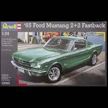 Revell Ford Mustang Fastback 65 1 24 Scale 07065